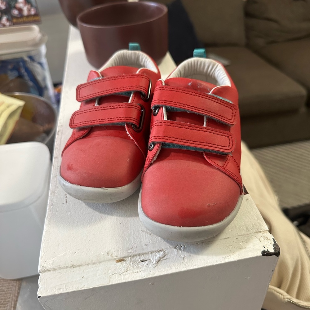 Ten Little Everyday Sneakers in Red Size 10.5